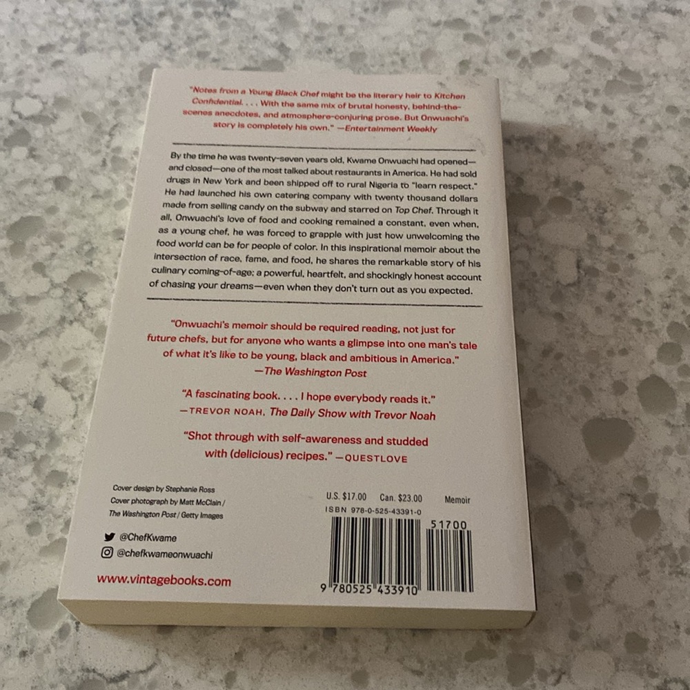 NWT (sold out) paperback “Notes from a Young Black Chef”. Award-winning memoir - Picture 7 of 10
